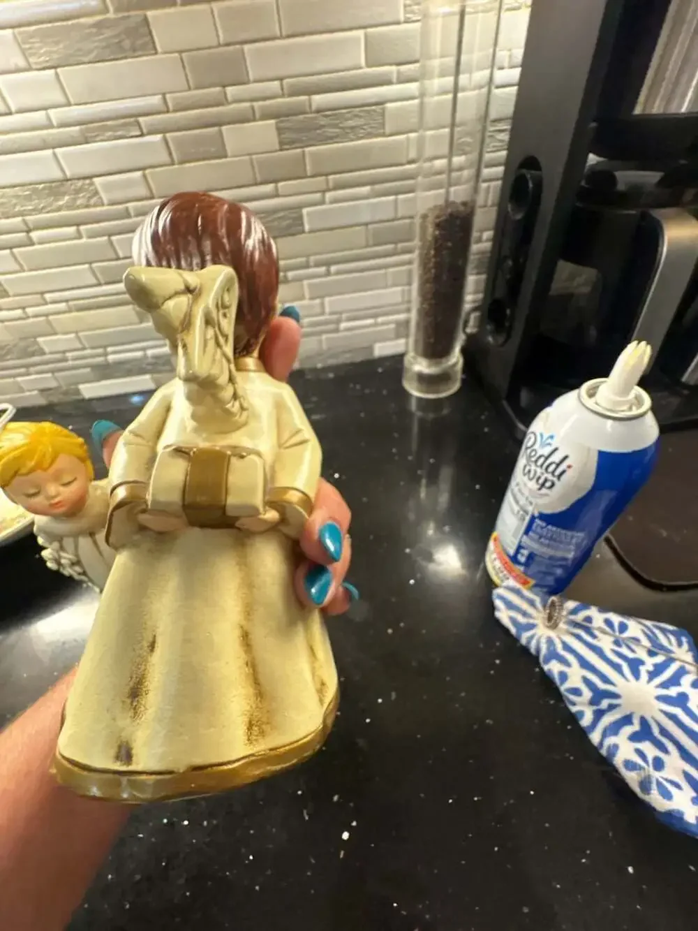 Vintage Mid Century Kissing Angels Christmas Figurines Pair